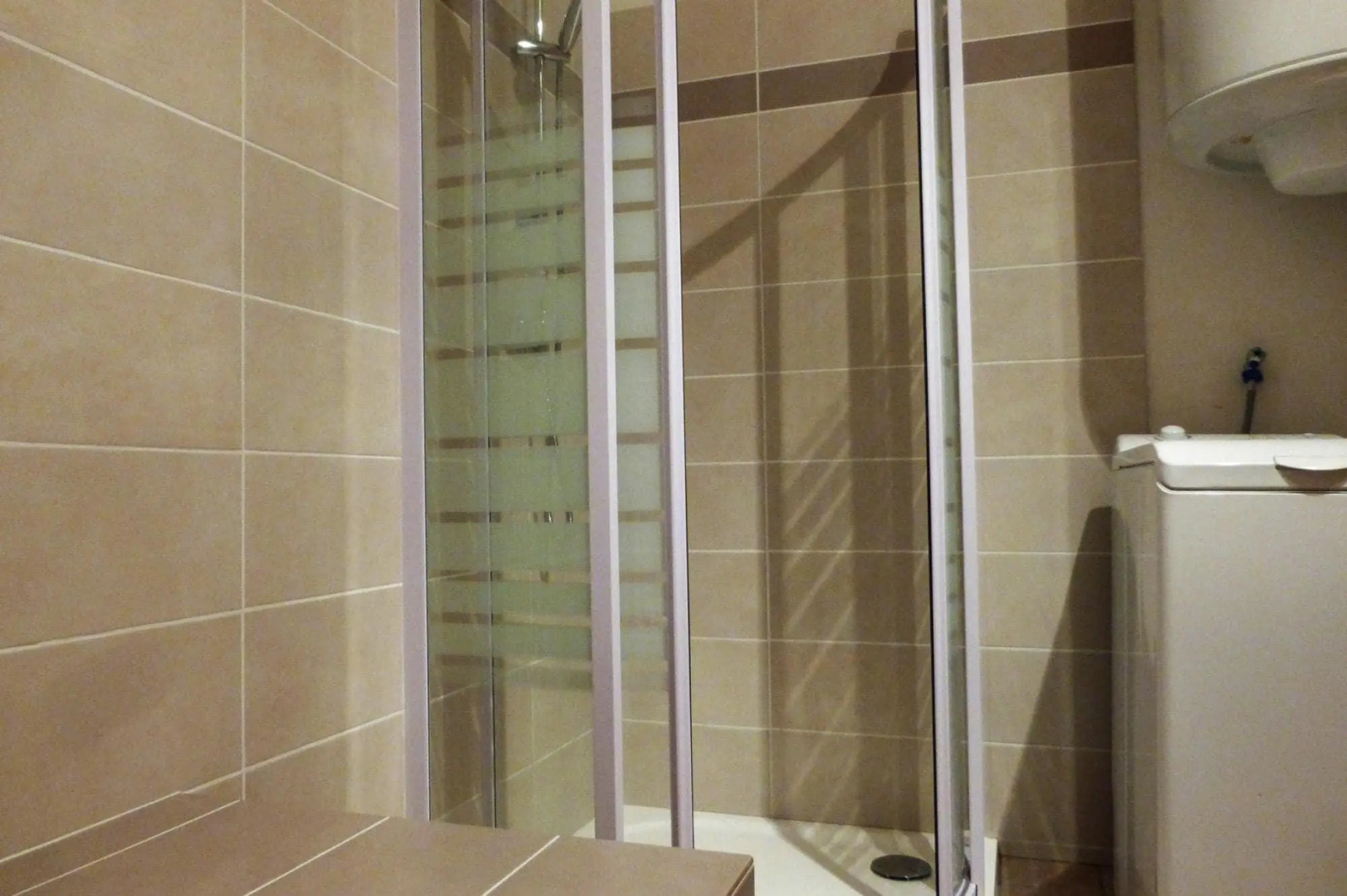 Charming holiday home with private garden, Revest-du-Bion