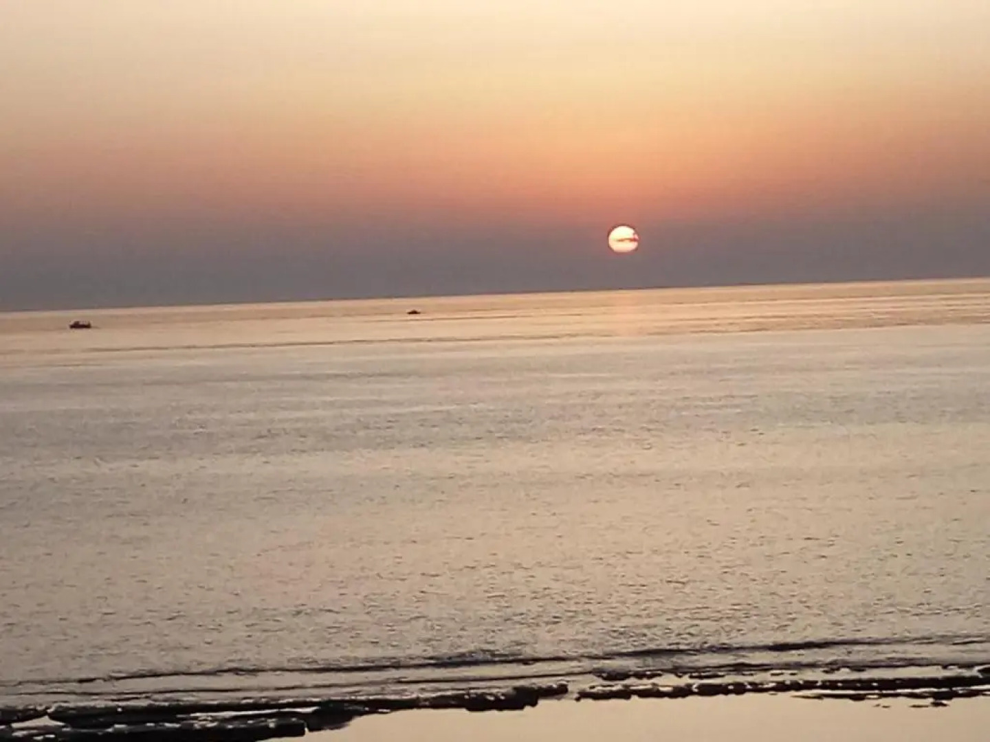 Sunrise Beauty by Zavolas Family - Limni Z2