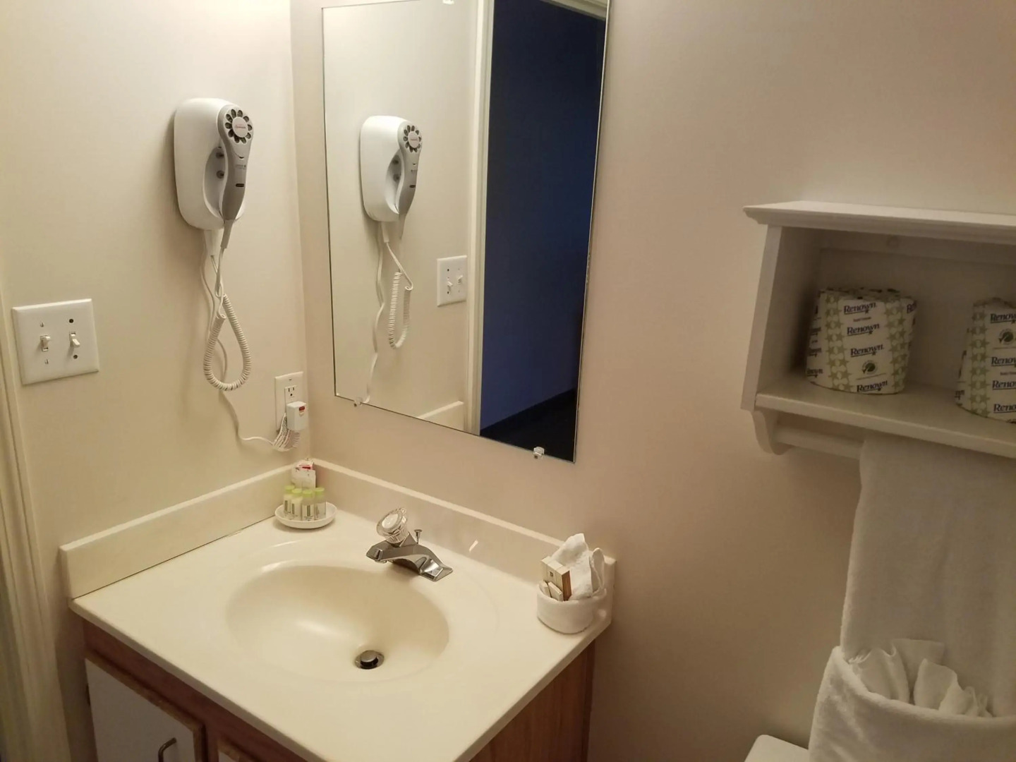 Affordable Suites Florence