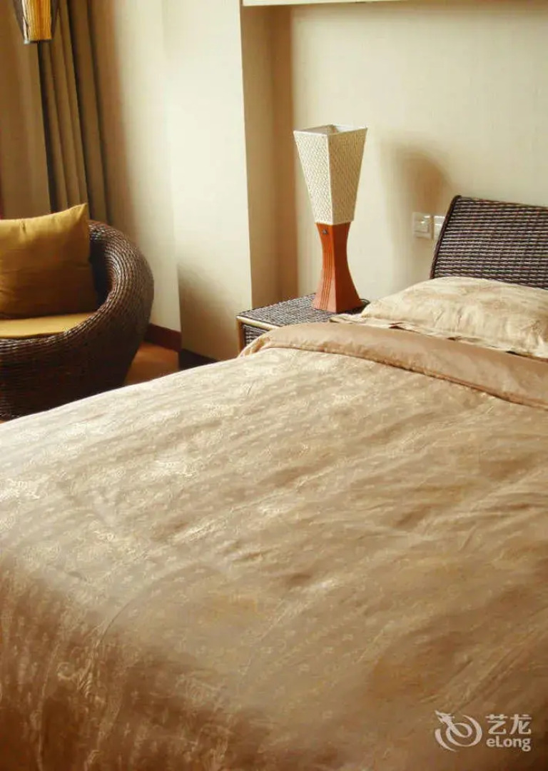 Shapotou Holiday Hotel