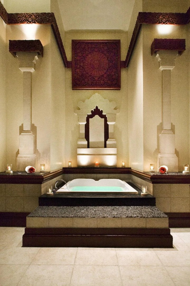 Walt Disney World Swan