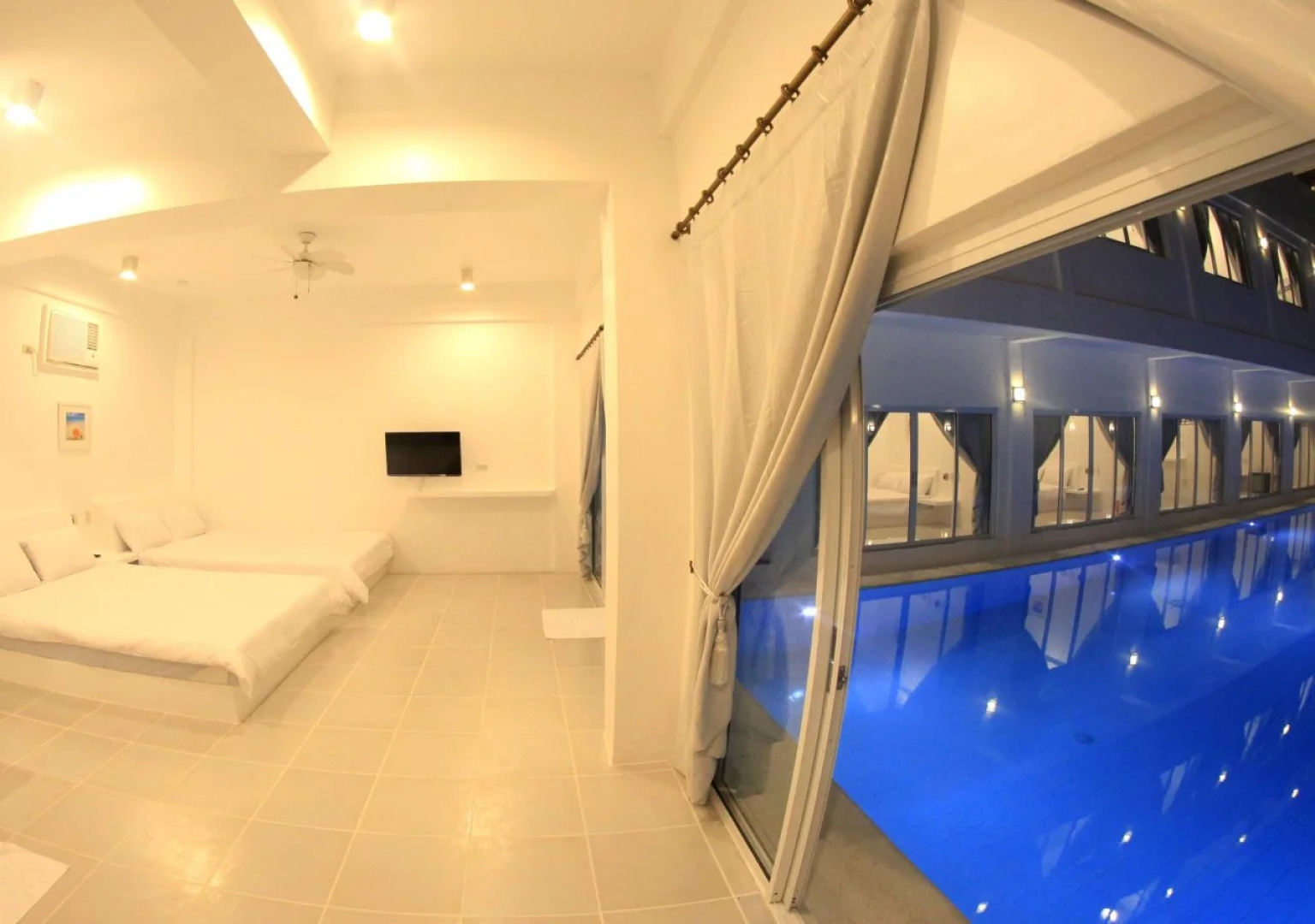 Coron Bluewave Hotel