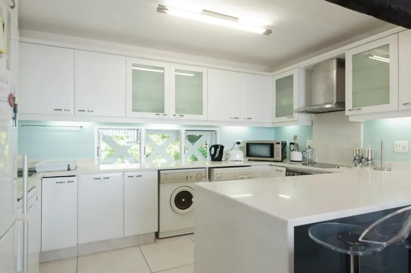 Santorini Akrotiri 28 (Family Only)