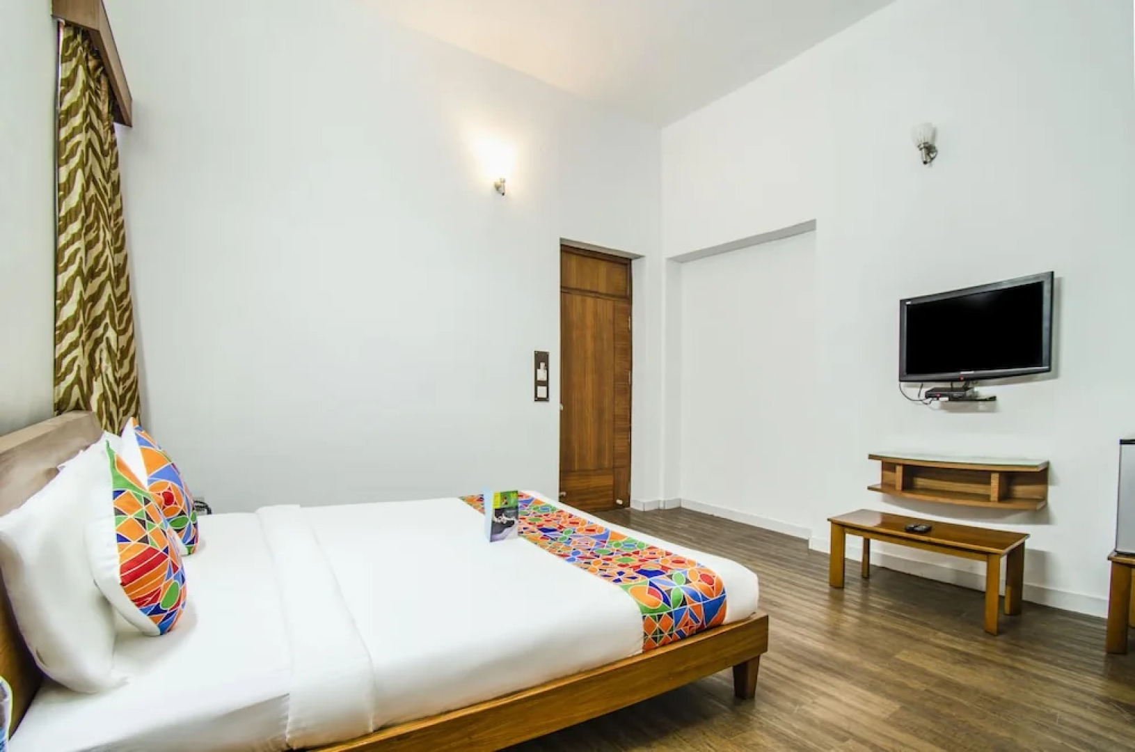 Kumar's White House Hotel