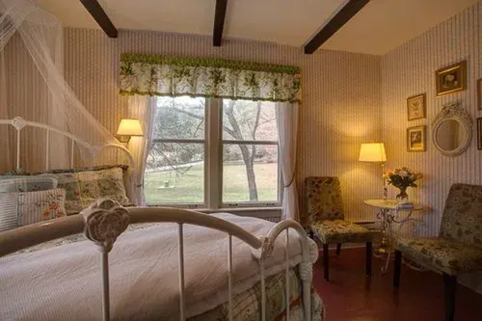 Taylor House Inn