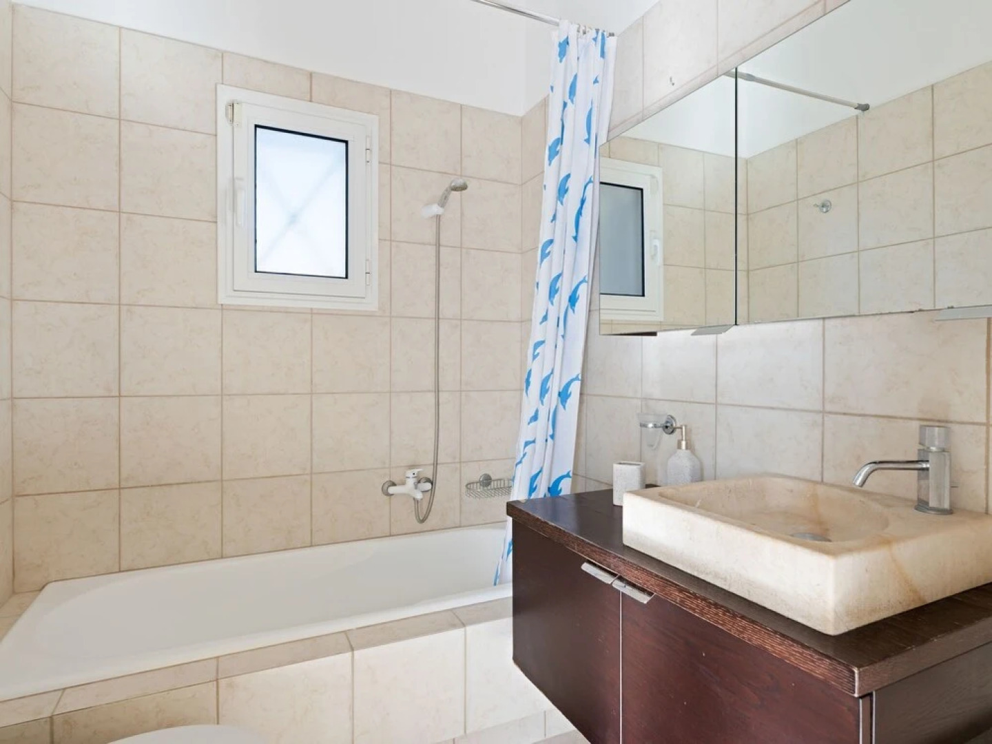 Enchanting Villa in Chalcis with Terrace