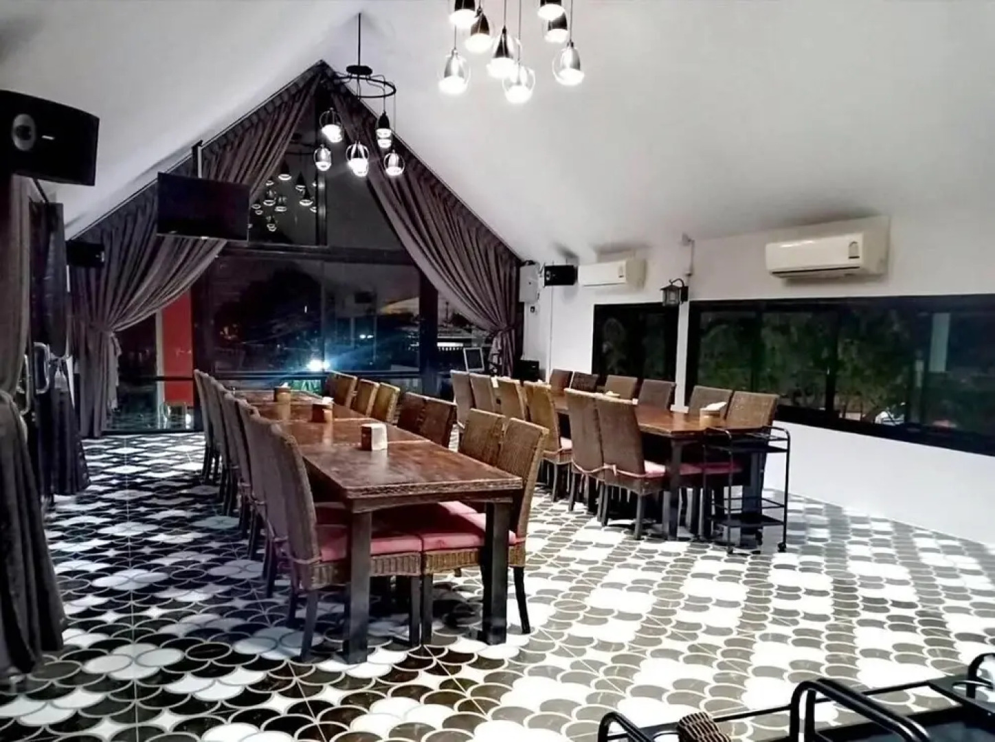 Grand Pruksa Siri Apartment