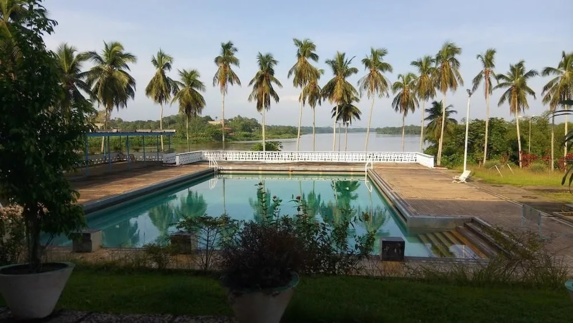 Hostellerie De La Sanaga