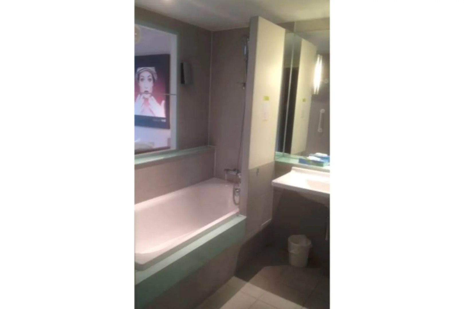 Standing Hotel Suites