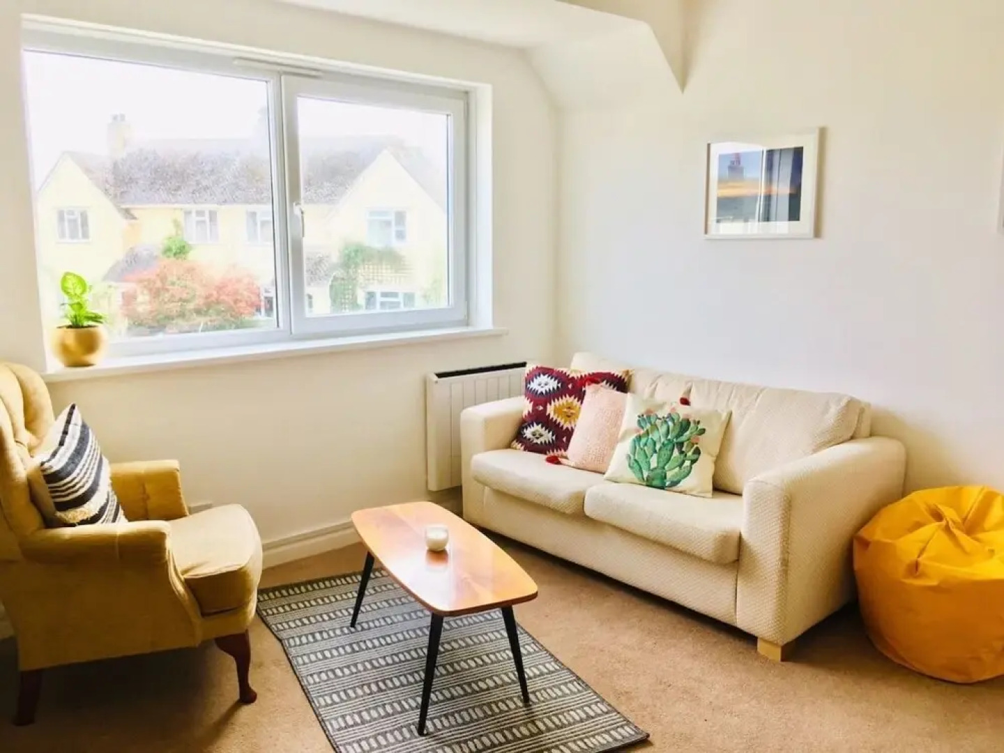 Cosy Classy 2-bed Maisonette, Village nr Newquay