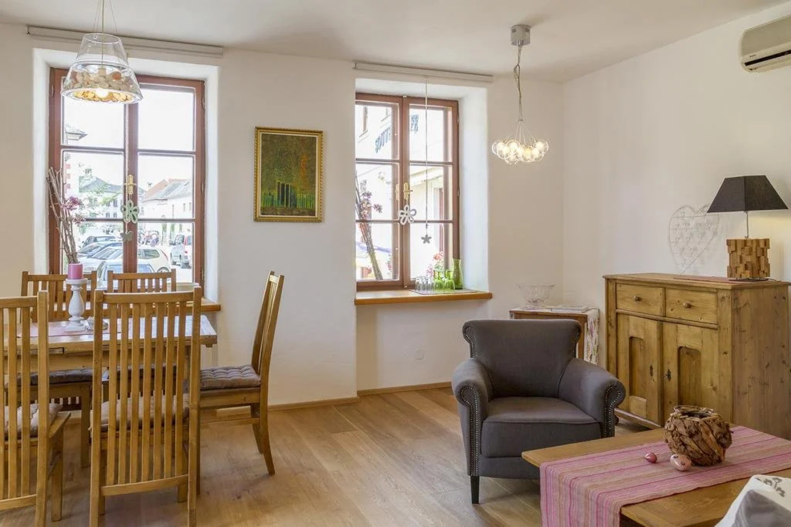 unser rosa Haus für Sie