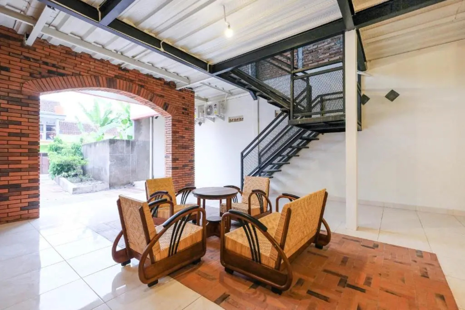 Super OYO Collection O 2383 Andongkoe 64 Salatiga