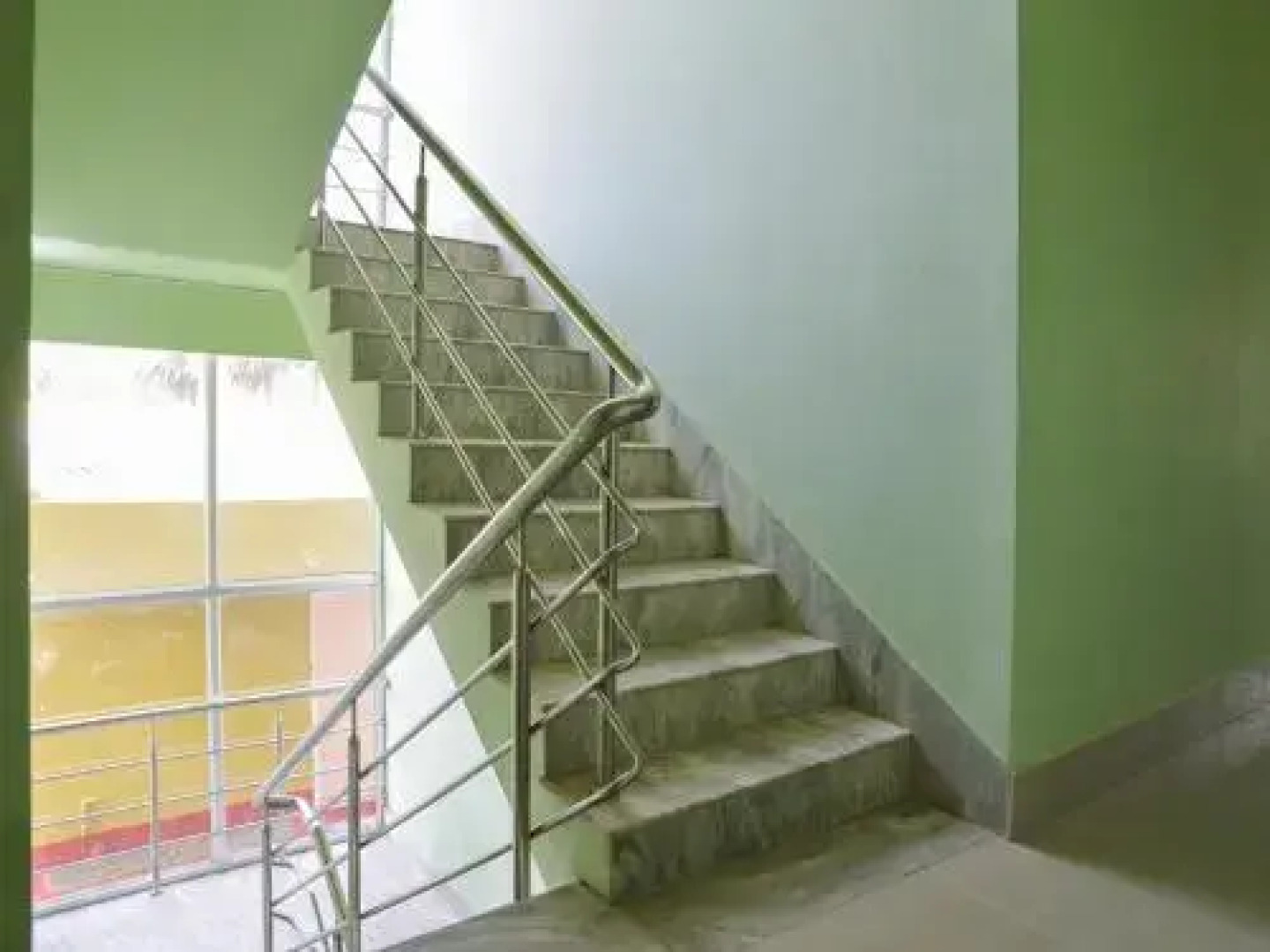 Hotel Gloria by OYO Rooms