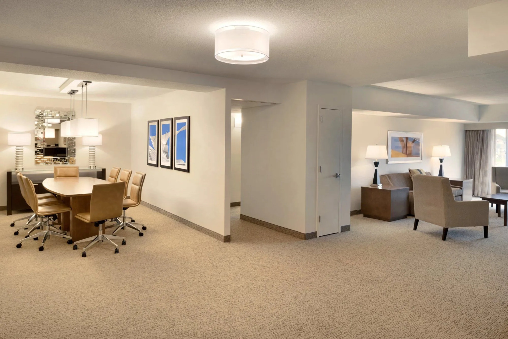 Embassy Suites by Hilton Milwaukee Brookfield