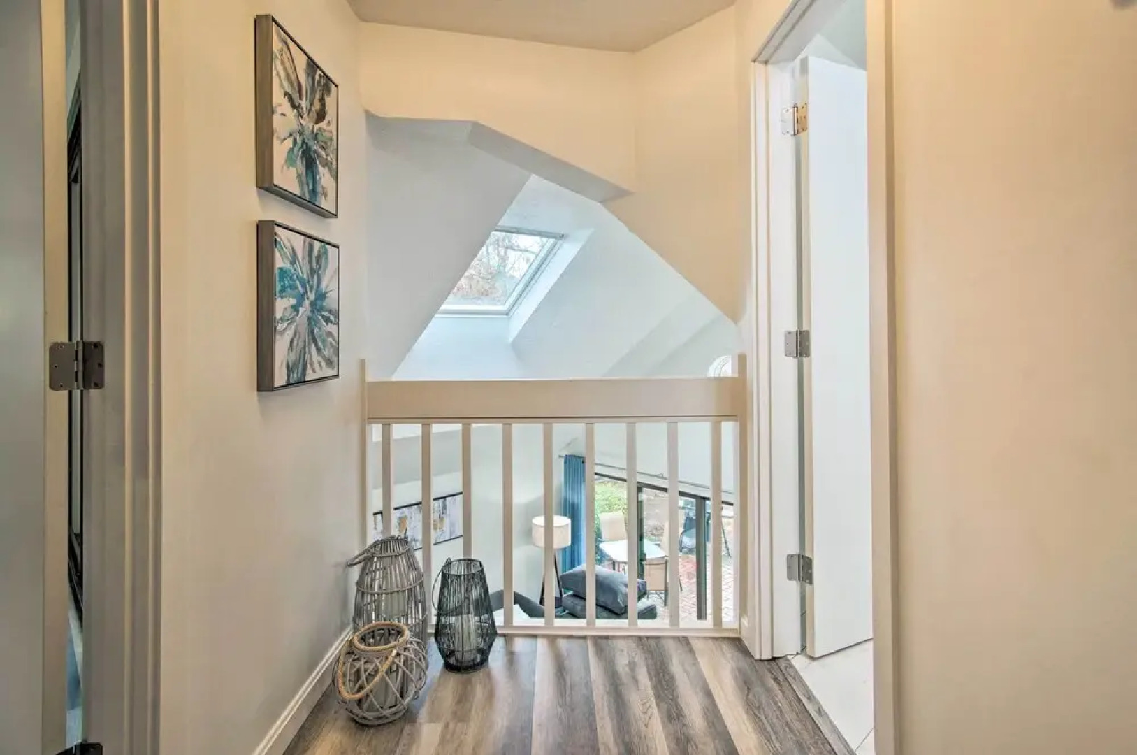 5 Mi to Mashpee Commons: Coastal Mashpee Condo