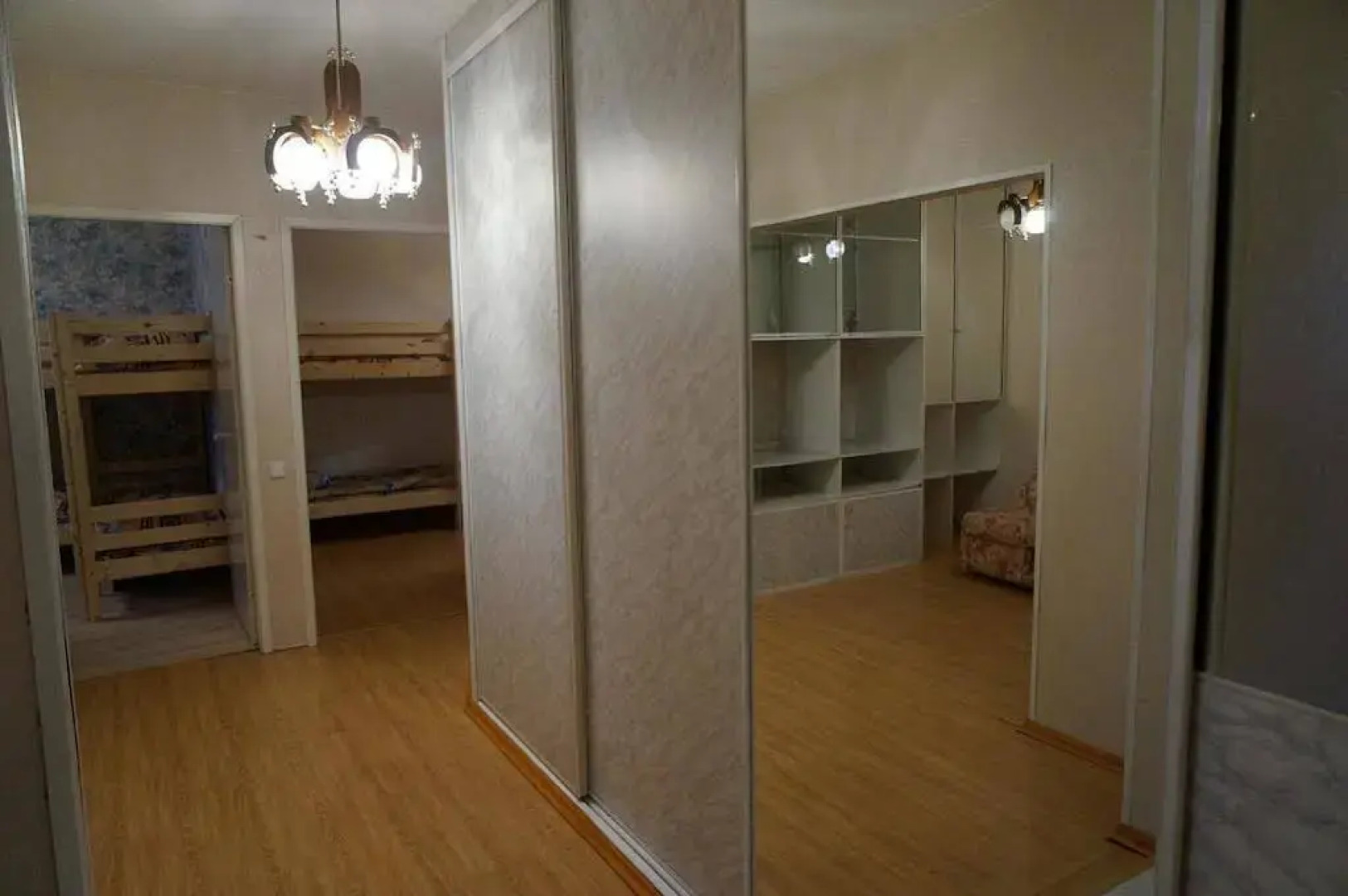 Хостел Лидер