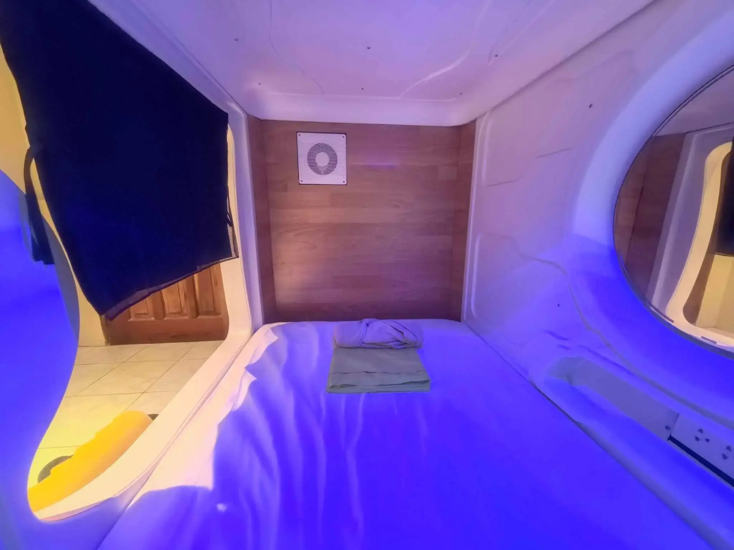 Pescadores Seaview Suites Moalboal