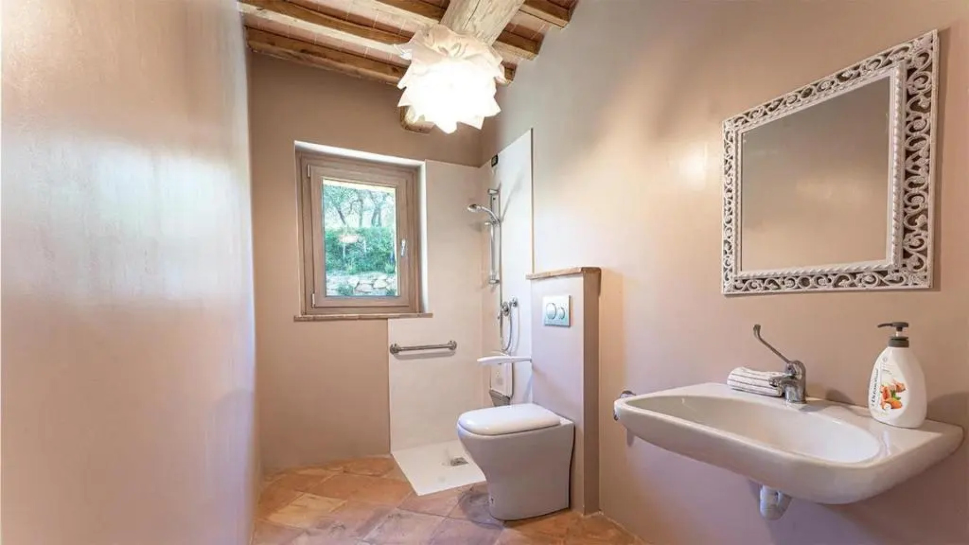 Amandula 6 in Castel del Piano