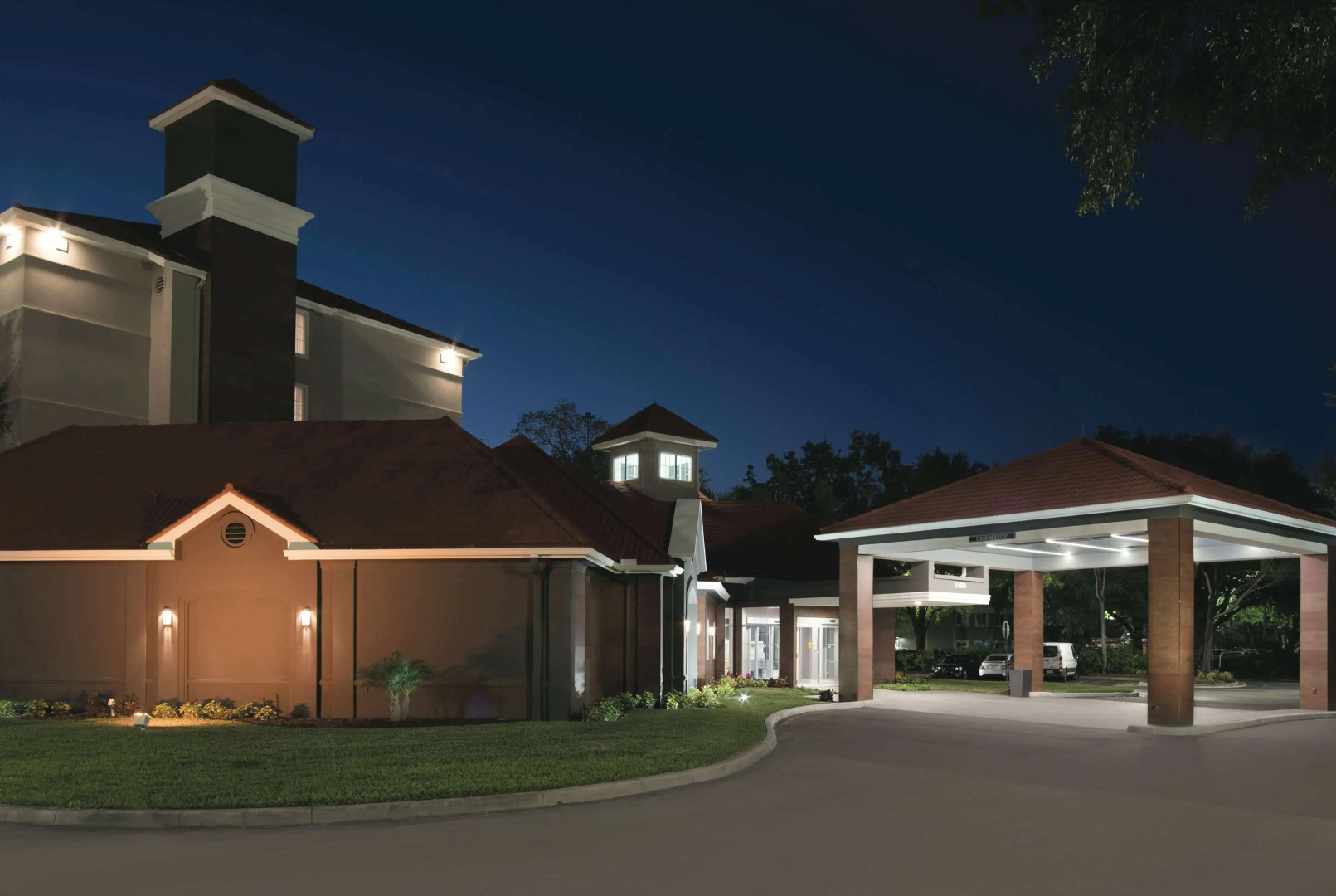 La Quinta Inn & Suites by Wyndham Orlando Lake Mary