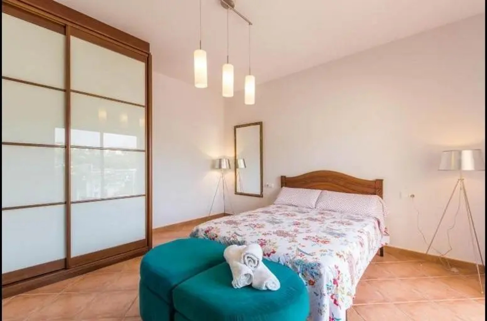 New Villa Costa dorada