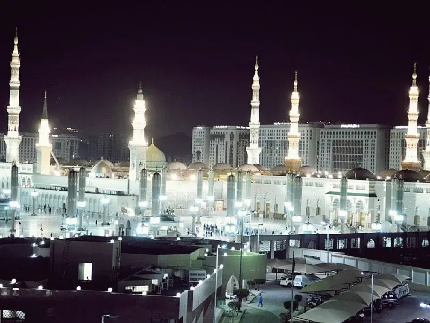 Multaqa Al Zowar Hotel