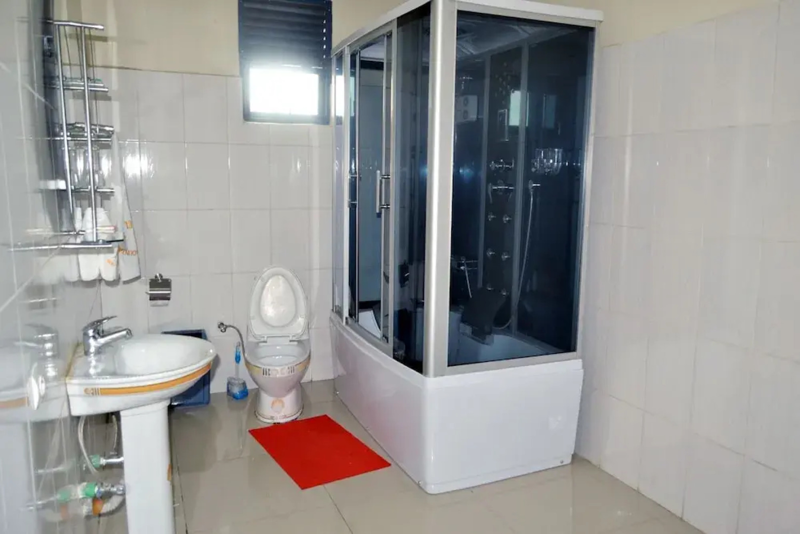 Western Mountain Hotel