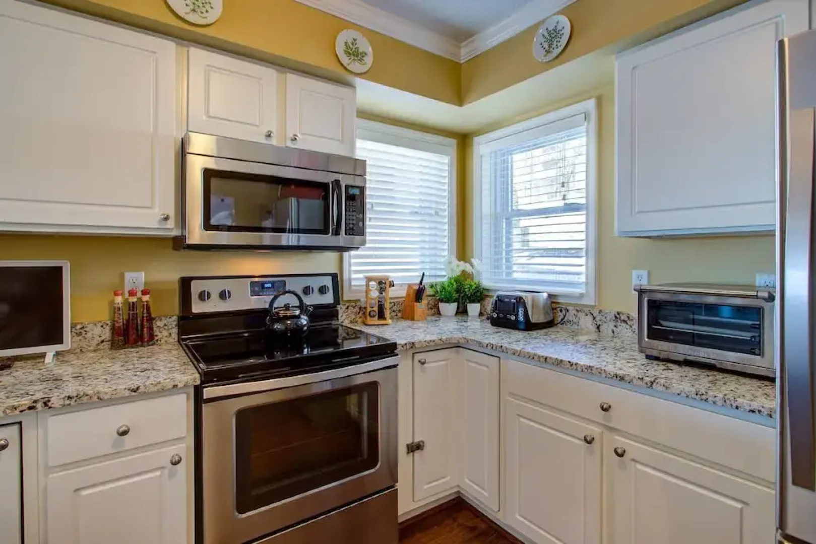 VCI - Southcrest Condominiums #h102