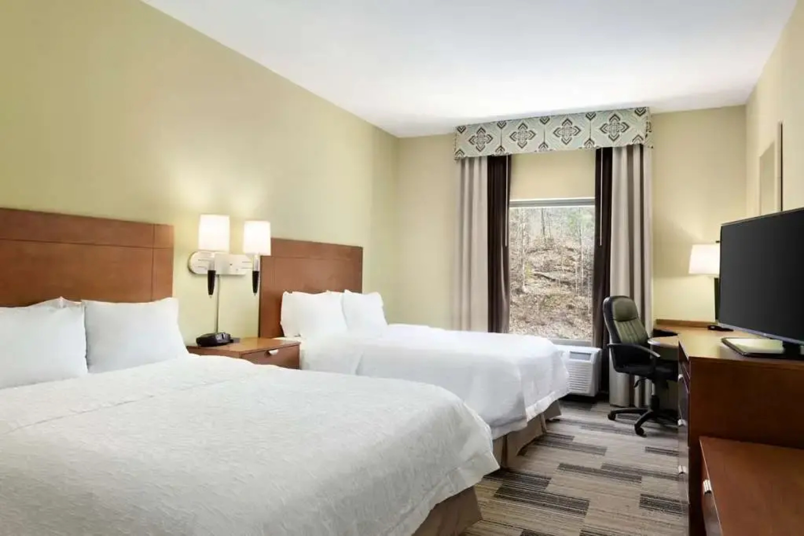Hampton Inn & Suites Birmingham-East I-20