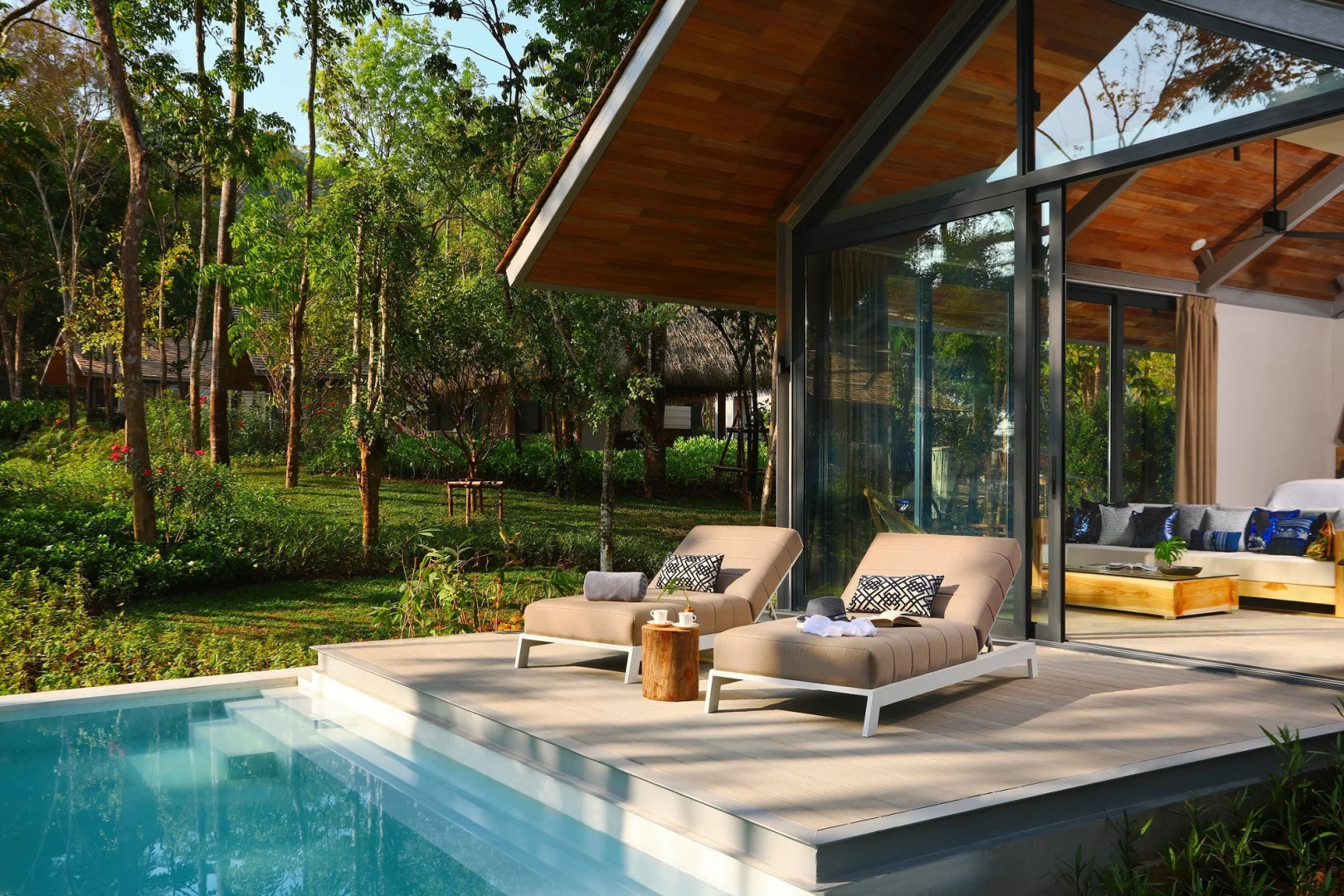 Island Escape Burasari