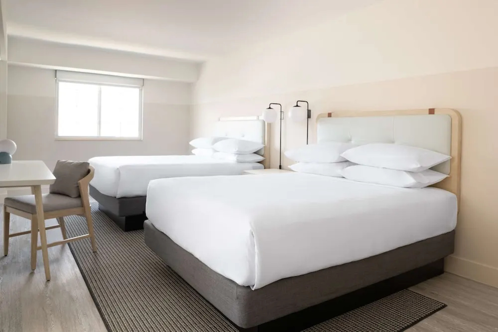 Hampton by Hilton Grand Cayman Seven Mile Beach