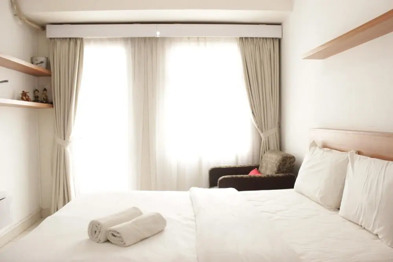 Comfy Studio Apartment Easton Park Residence Jatinangor Near UNPAD