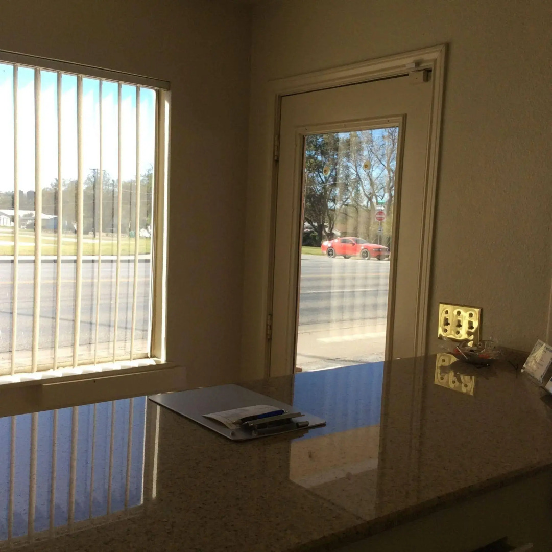 Regency Inn Comanche