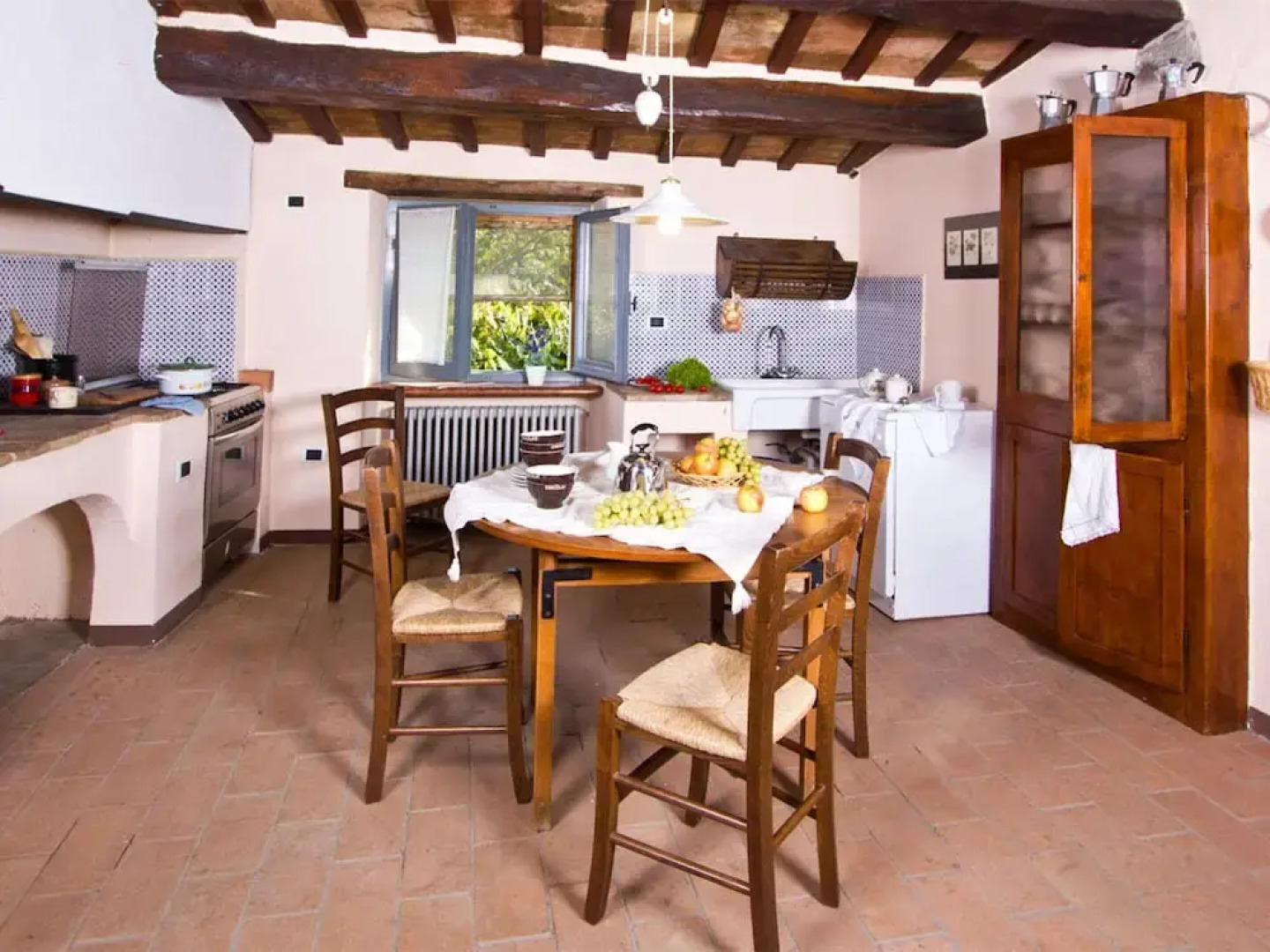 Romantic Countryside Getaway