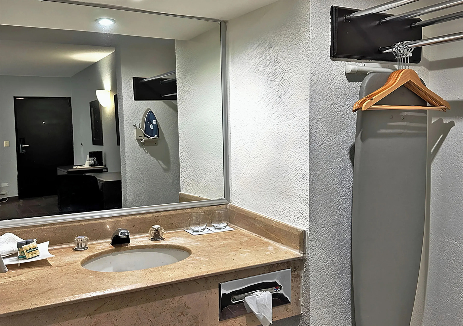 InHouse Hotel Obregón