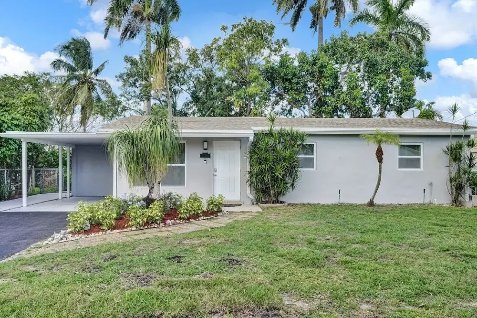 Waterfront Newly Renovated 4 BR Home