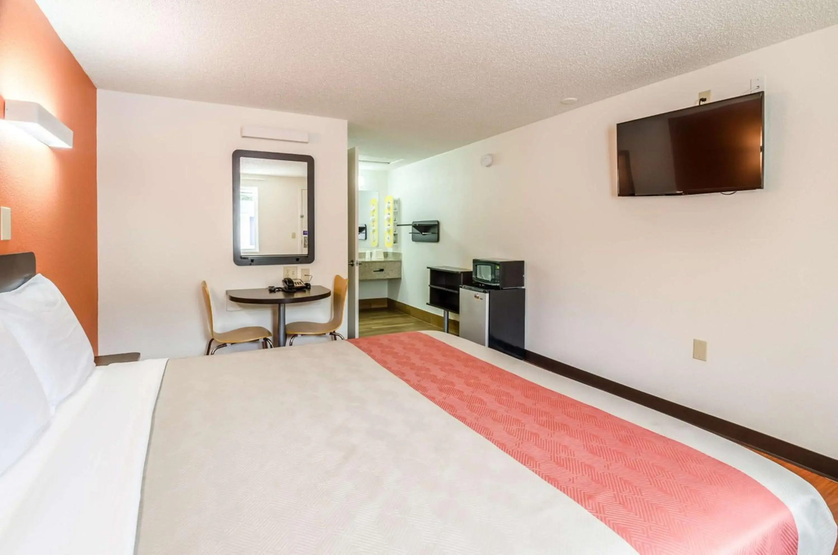 Motel 6 Troutville, VA