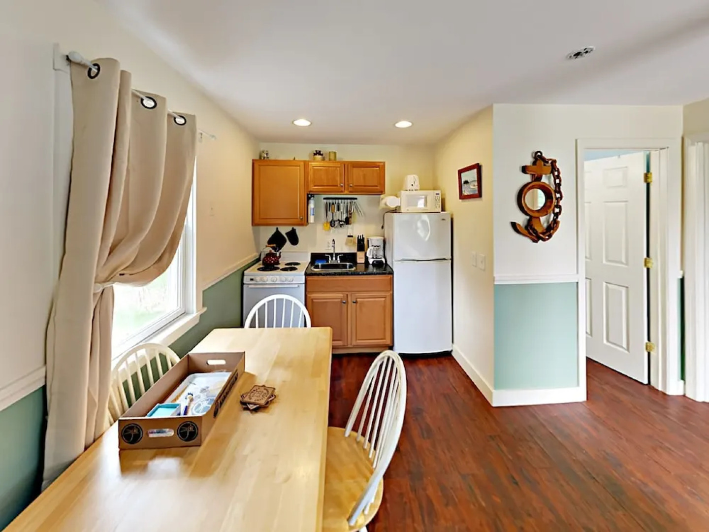 American Pale Ale Cottage 2 Bedrooms 1 Bathroom Cottage