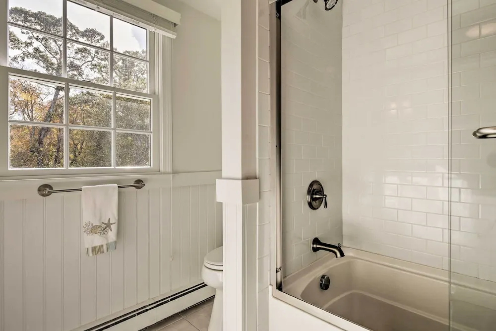 2 Bicycles Provided! Cape Cod Cottage w/ Deck