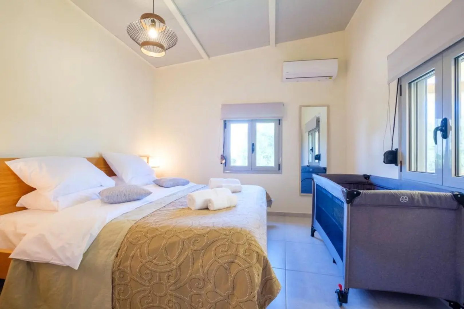 Rikia Seaside House