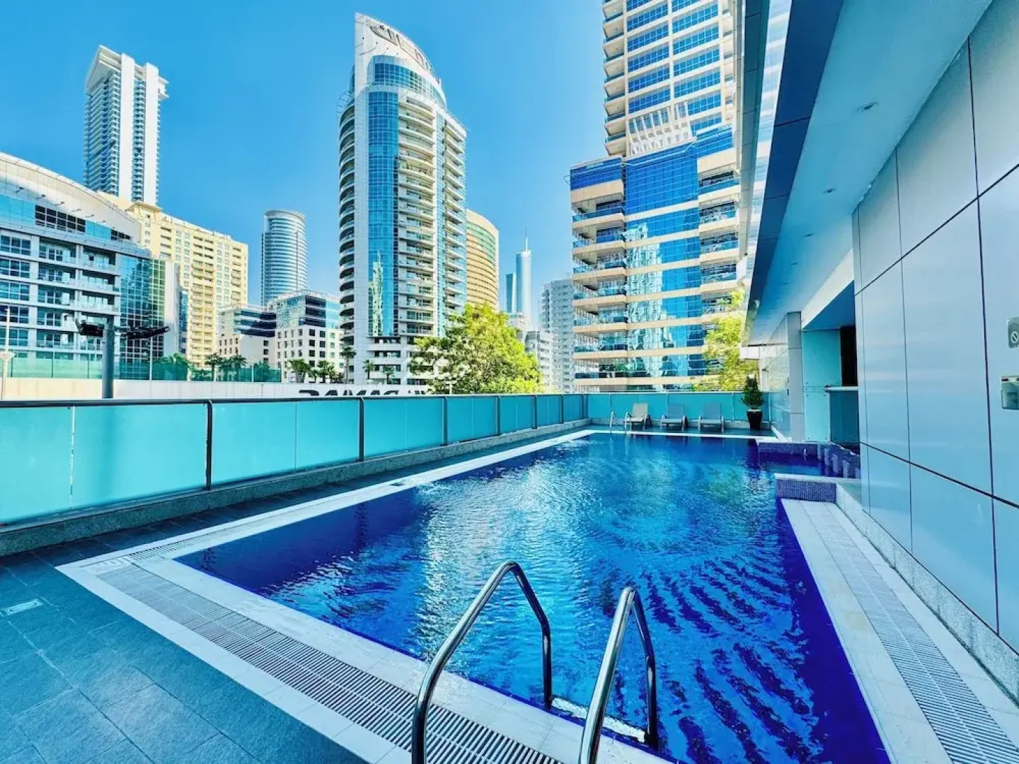 Venduras - Stunning 1BR At Orra Marina