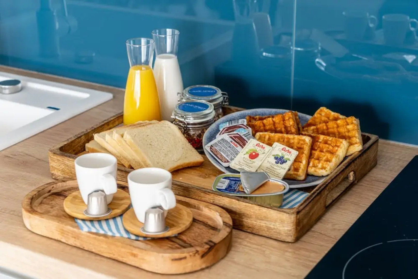 Lake Spirit Boutique Apartments