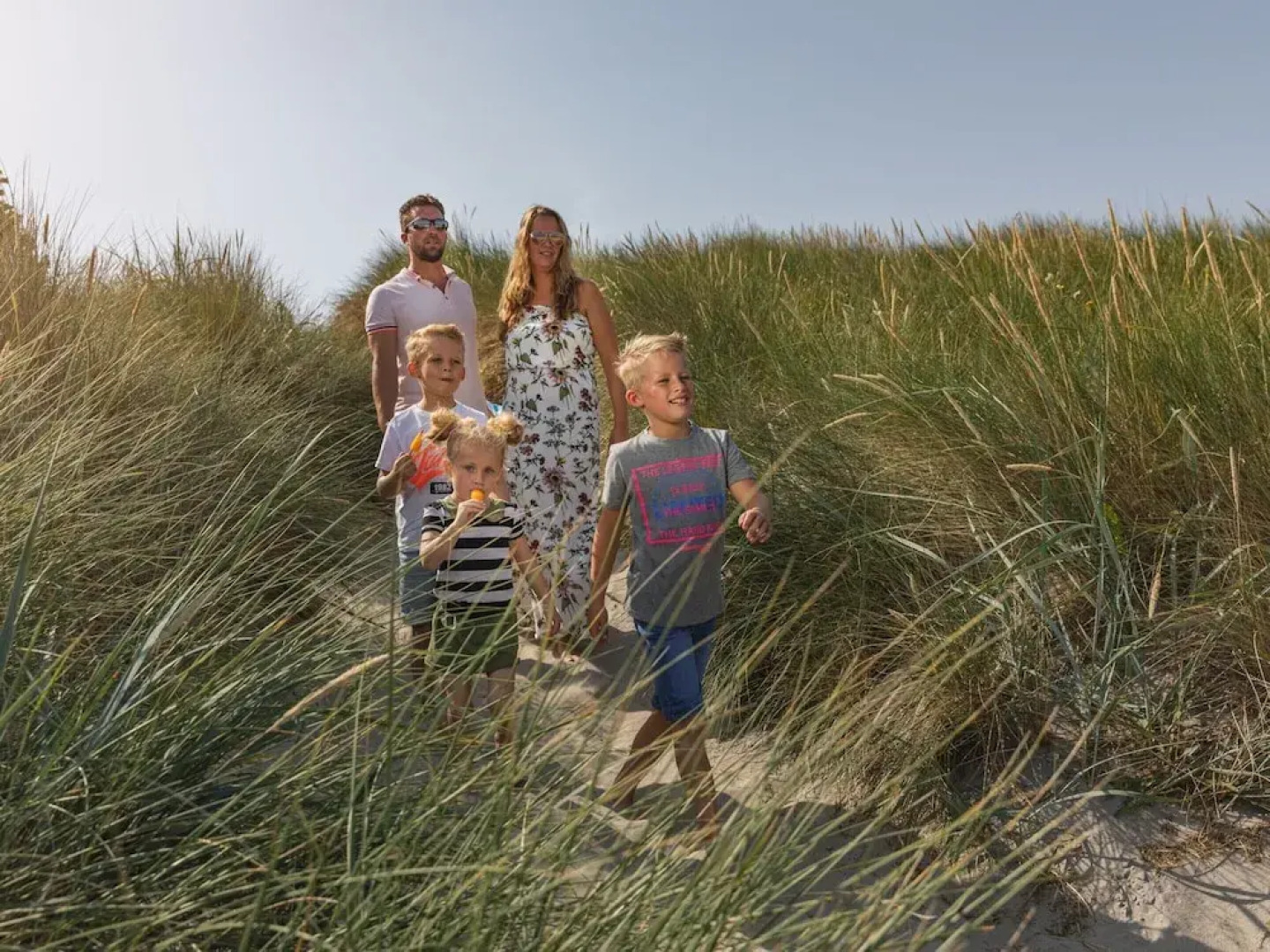 Detached Well-kept Villa With Garden, Near the Beach