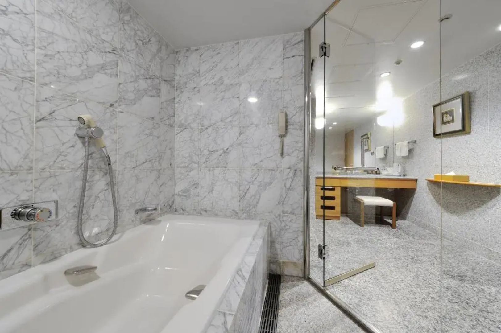 JR Kyushu Station Hotel Kokura