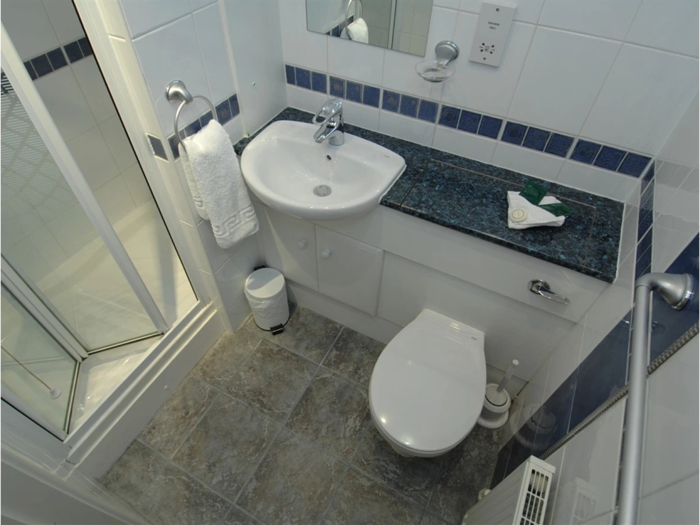 The Globe Hotel - Guest House