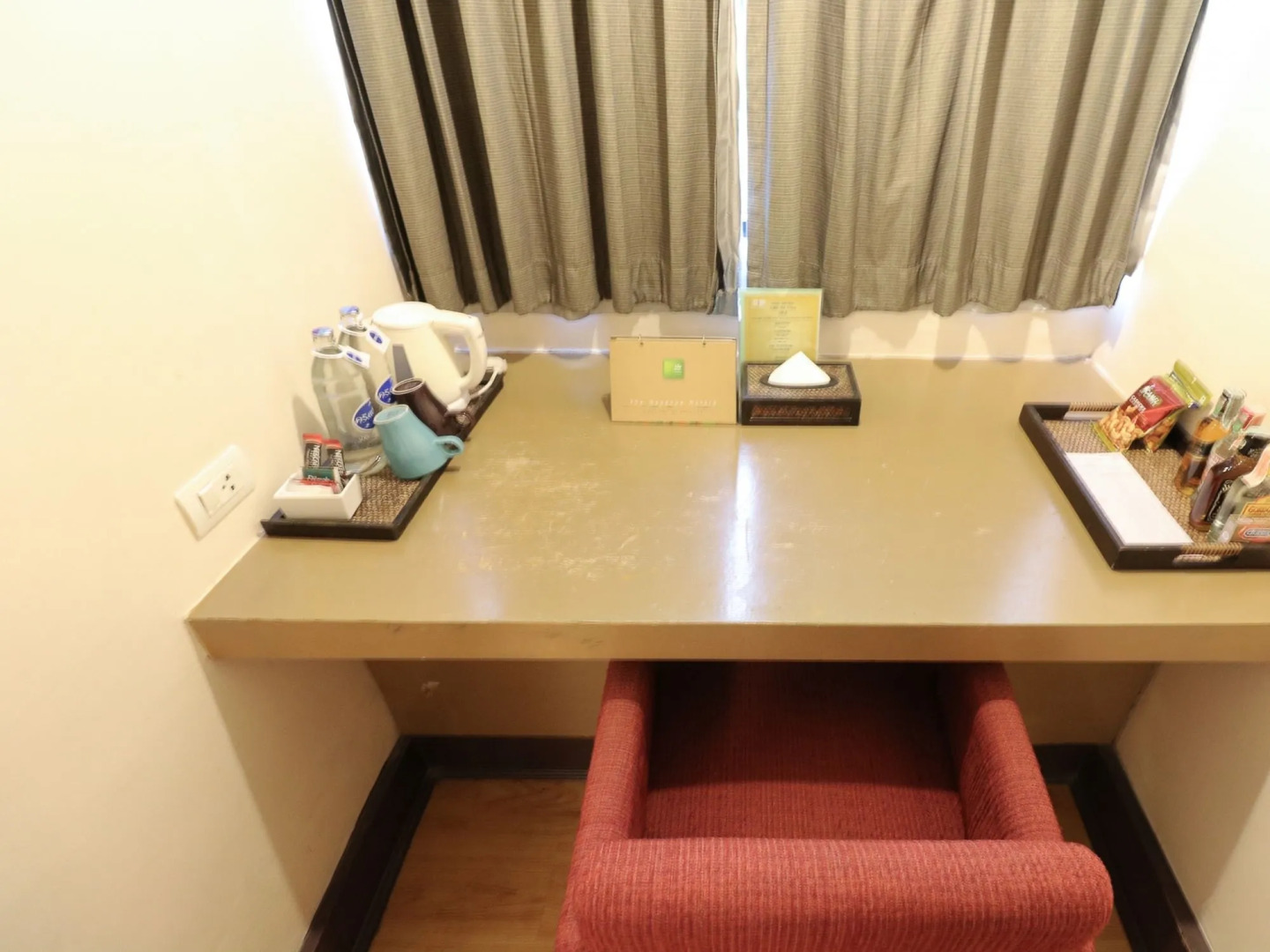 The Seasons Bangkok Huamark