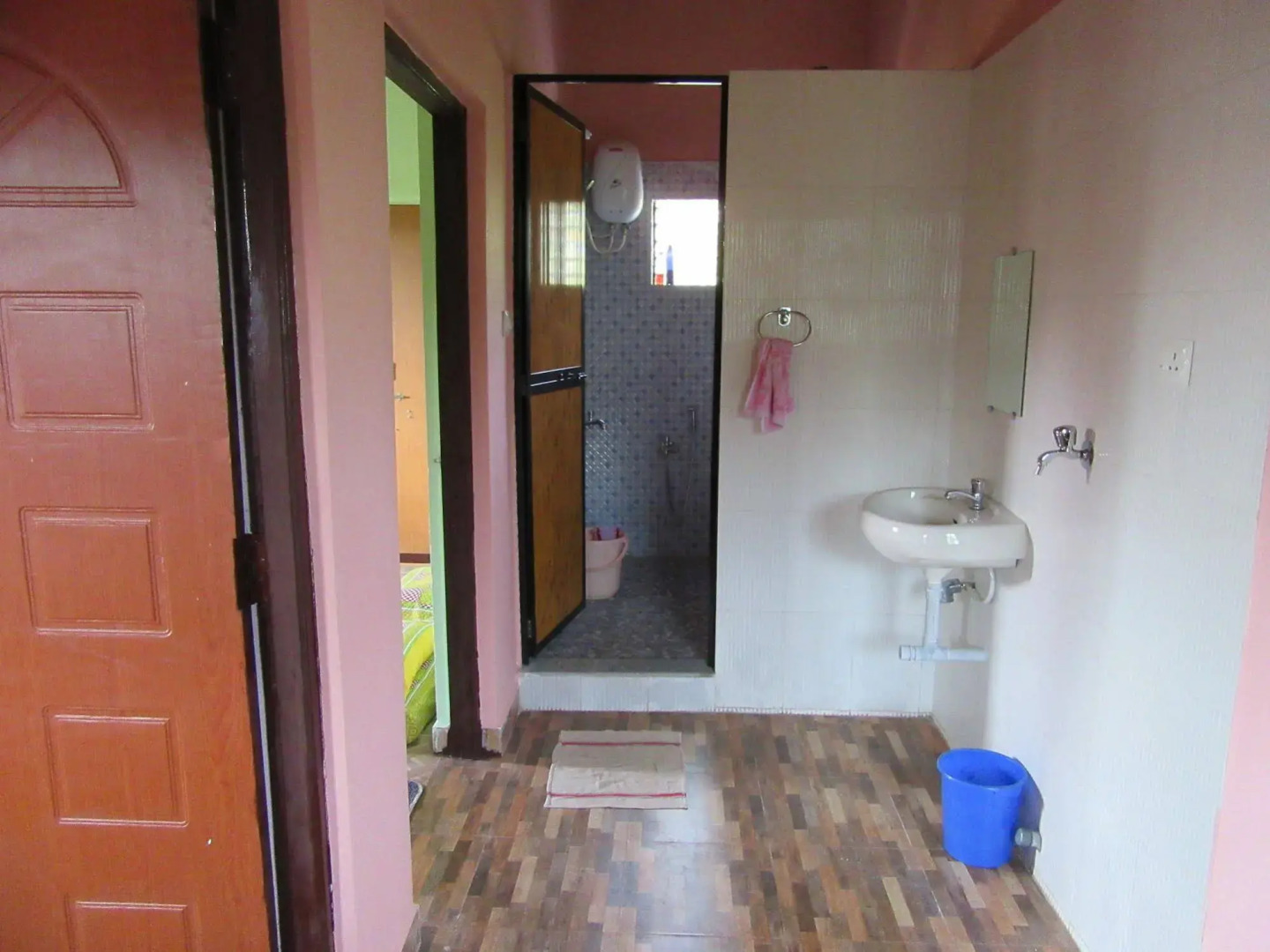 Mandrem Beach Guest House Goa