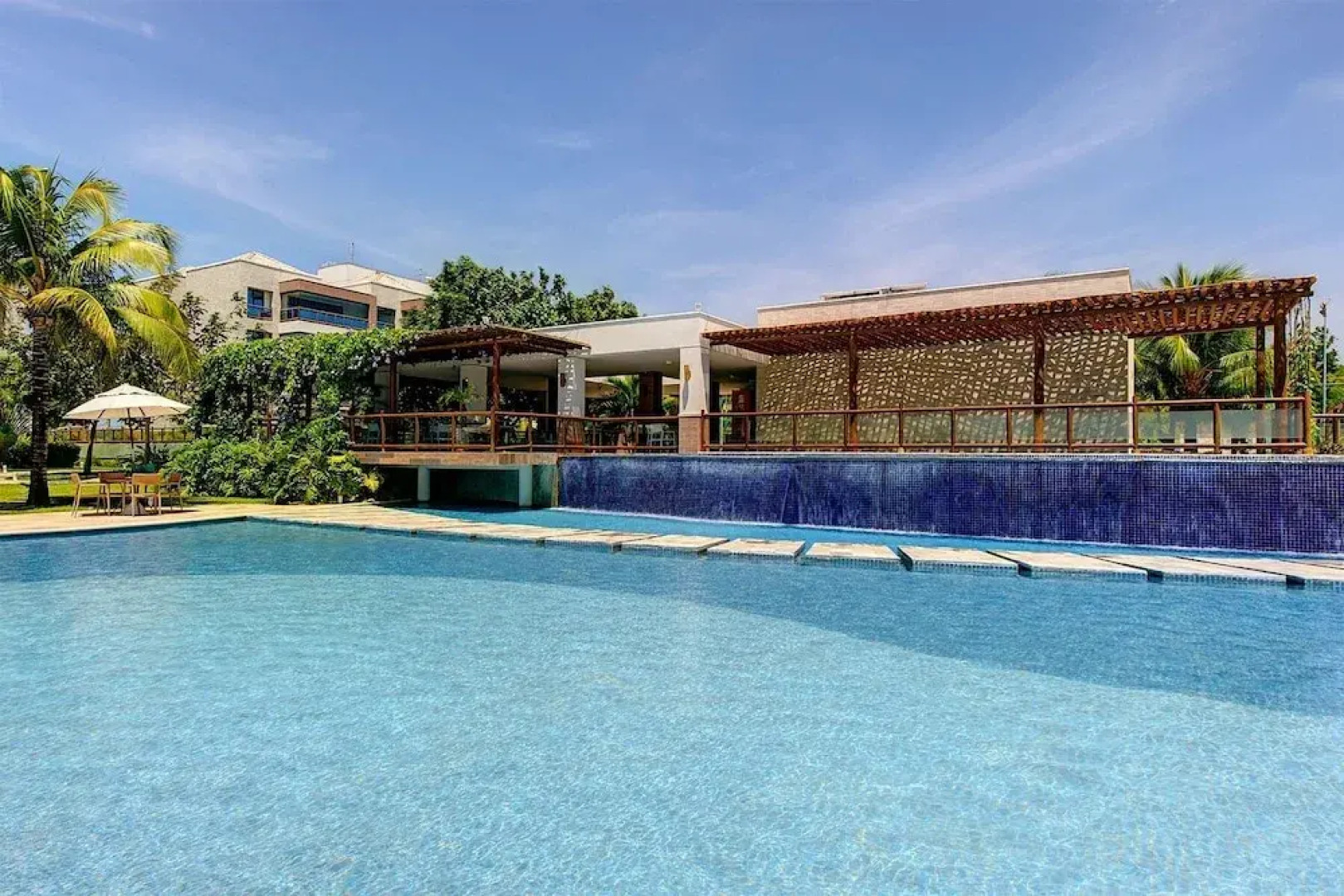 Completo Apart em Cumbuco por Carpediem