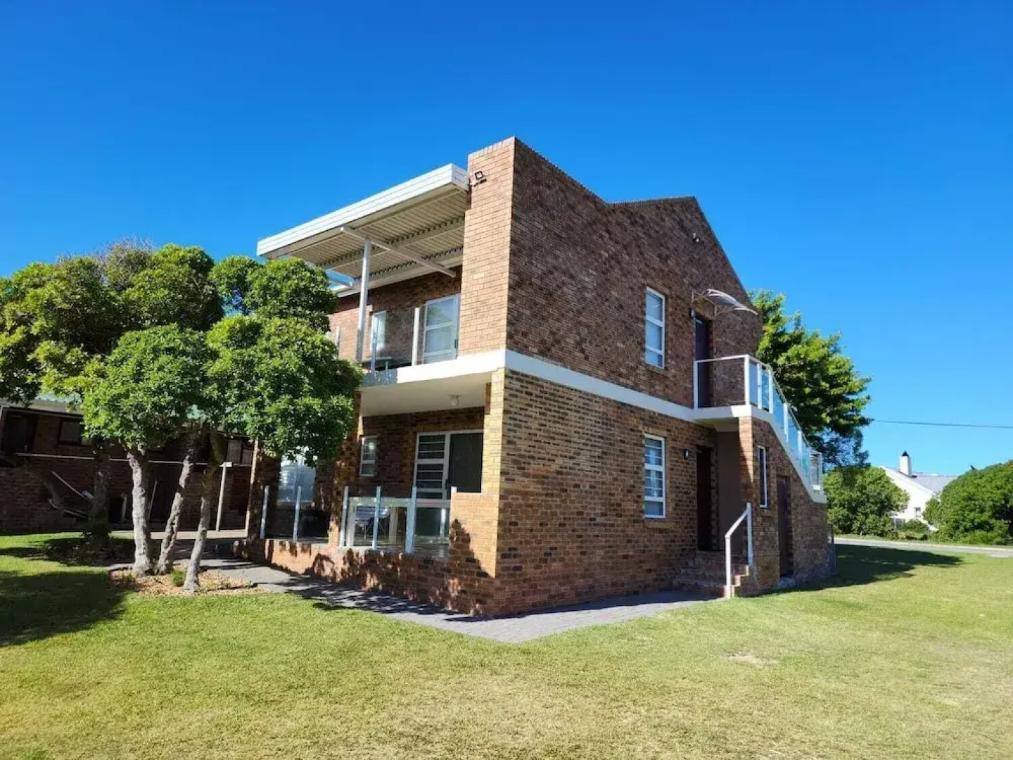 Muir Holiday Apartments