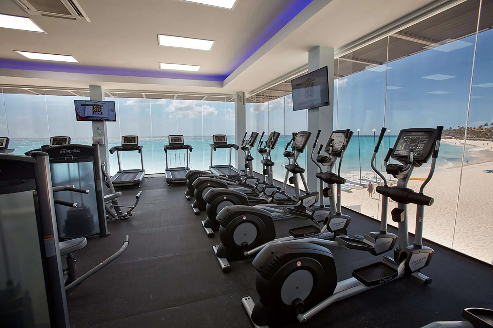 Divi Dutch Village Beach Resort