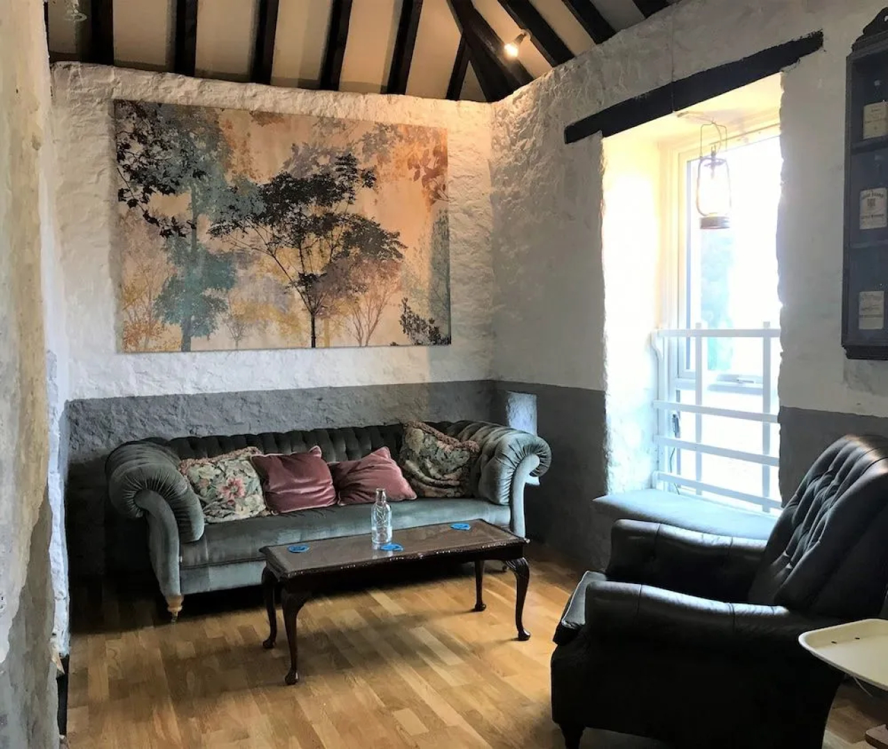 The 1645 Inn